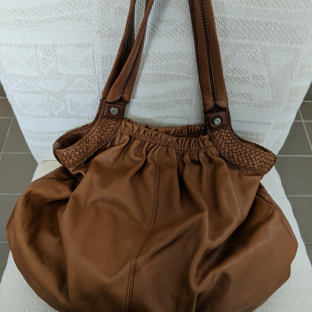 Allison Scott Tote